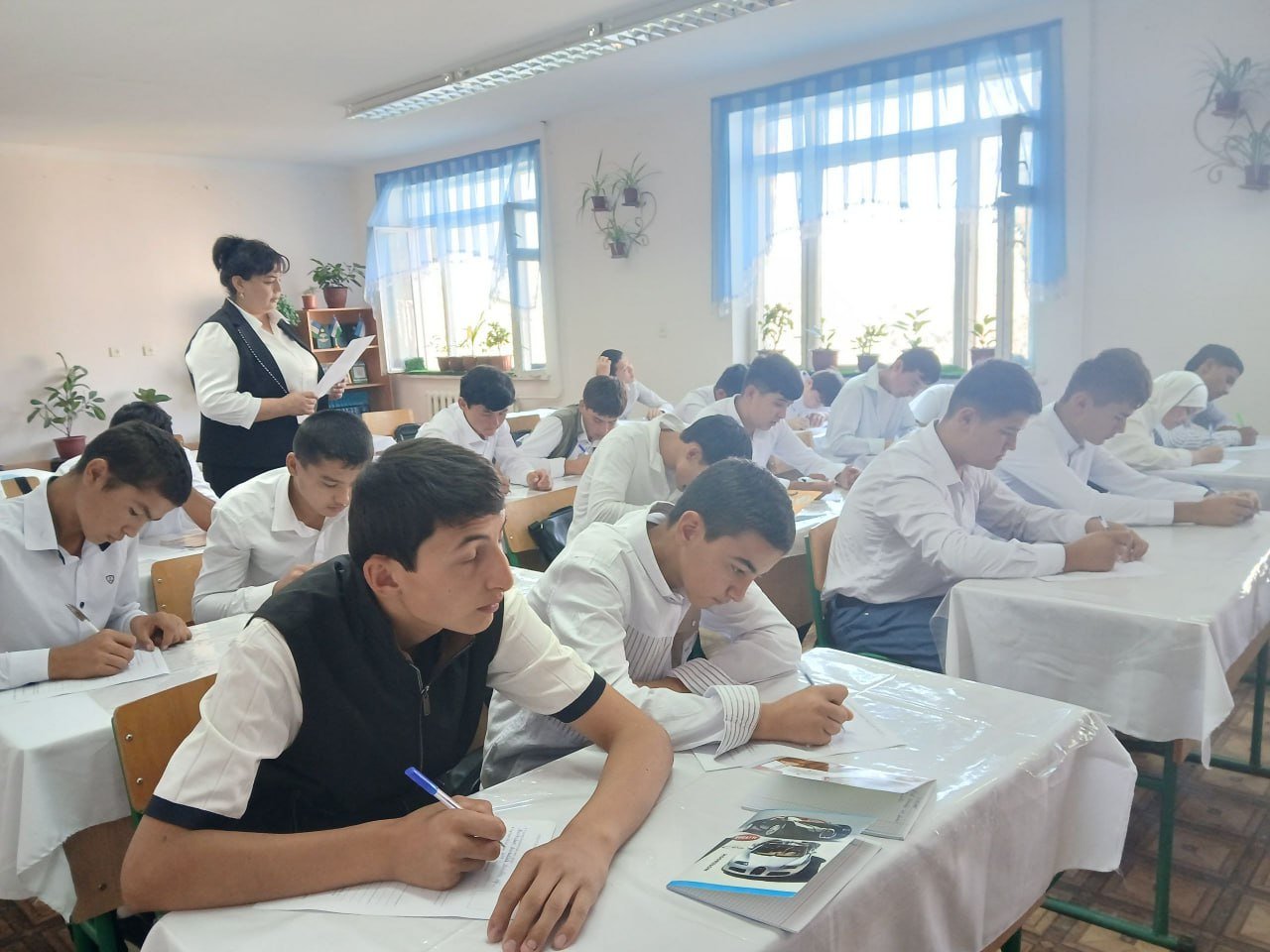 Qo'shko'pir tuman 1-son politexnikumida Qabul qilinganlarning ijtimoiy-psixologik portretini shakllantirish maqsadida guruhlarda o'quvchilardan psixolog E.Dilfuza, F.Ro'zmetovalar tomonidan so'rovnomalar olindi.